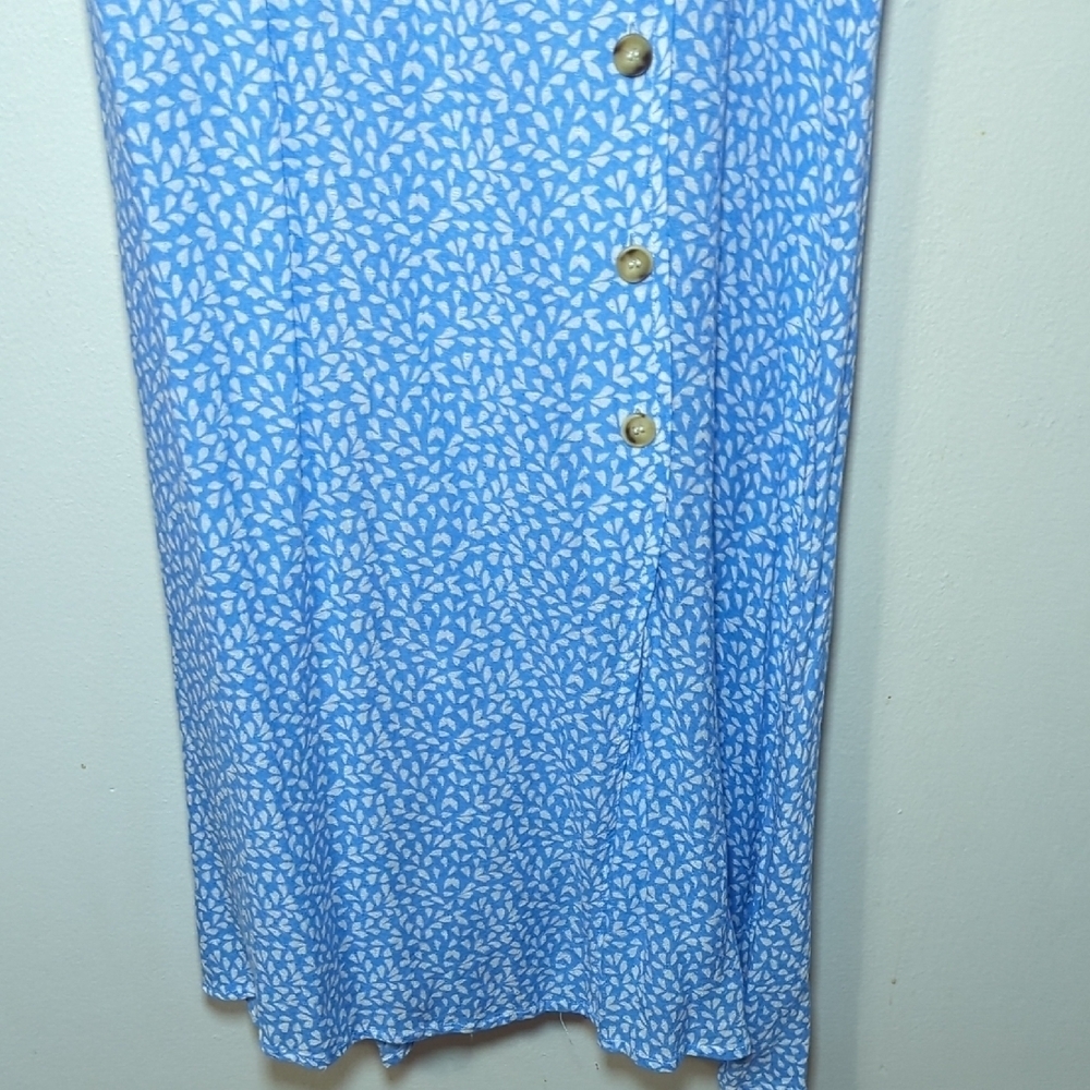 Lulu's White + Blue Floral Wrap Dress Midi Prairie Cottage Women's Size Medium - Picture 4 of 6